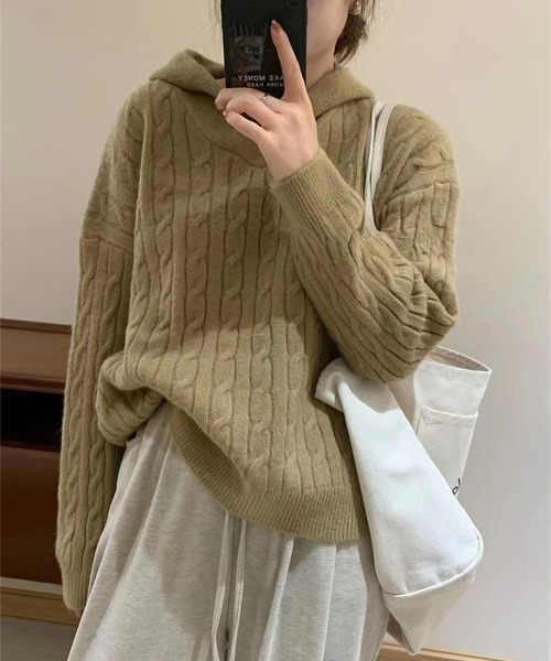 MAISON DE THERESE(メゾン ド テレーズ)の「フード付きセーター(ニット/セーター・レディース・ブラック/アイボリー/カーキ/グレー/ベージュ/ブラウン・FREE)」の17枚目の写真