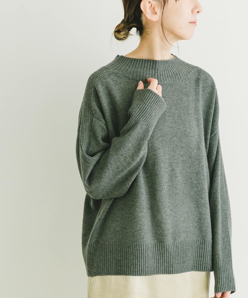 ITEMS URBANRESEARCH(アイテムズ アーバンリサーチ)の「ショルダーリブハイネックニット(ニット/セーター・レディース・チャコールグレー/オフホワイト/ベージュ/ミント・FREE)」の13枚目の写真