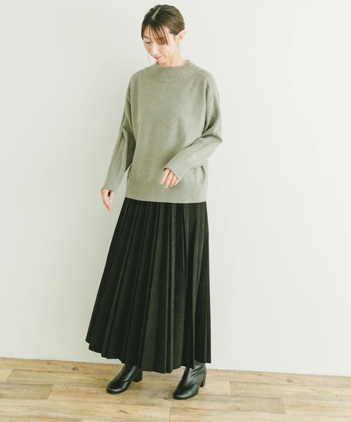 ITEMS URBANRESEARCH(アイテムズ アーバンリサーチ)の「ショルダーリブハイネックニット(ニット/セーター・レディース・チャコールグレー/オフホワイト/ベージュ/ミント・FREE)」の9枚目の写真