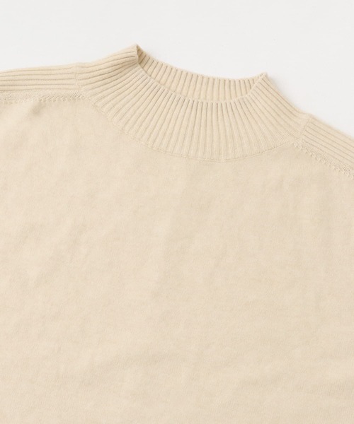 ITEMS URBANRESEARCH(アイテムズ アーバンリサーチ)の「ショルダーリブハイネックニット(ニット/セーター・レディース・チャコールグレー/オフホワイト/ベージュ/ミント・FREE)」の16枚目の写真