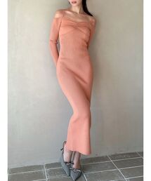 ナローストラップタイトニットワンピース