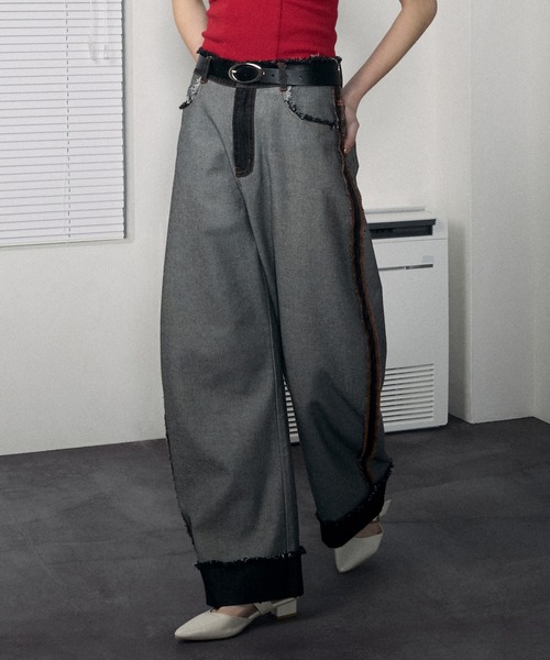 le ELMi（ルエルミ）の「Roll-up fringe outlinking denim pants / ロールアップ フリンジ アウトリンキング デニムパンツ【セットアップ対応】（デニムパンツ・レディース・ブラック/ブルー・M/L）」の14枚目の写真