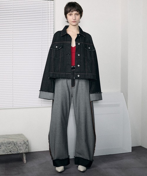 le ELMi（ルエルミ）の「Roll-up fringe outlinking denim pants / ロールアップ フリンジ アウトリンキング デニムパンツ【セットアップ対応】（デニムパンツ・レディース・ブラック/ブルー・M/L）」の17枚目の写真