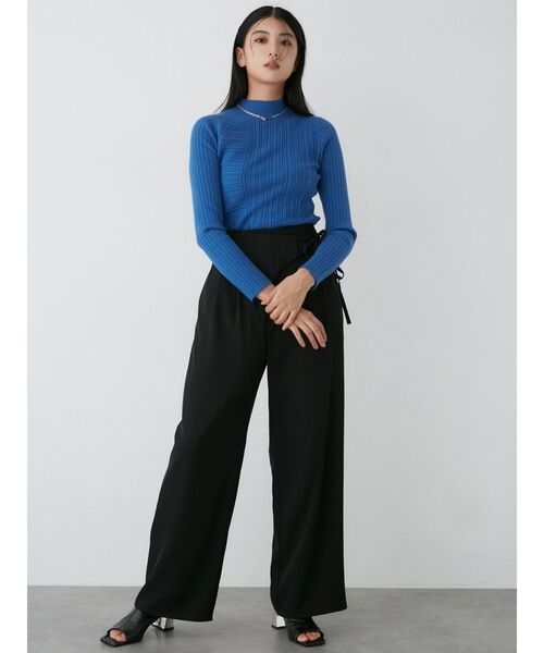 MURUA（ムルーア）の「リブパターンハイネックニット（ニット/セーター・レディース・ホワイト/ブラック/ブルー・FREE）」の7枚目の写真