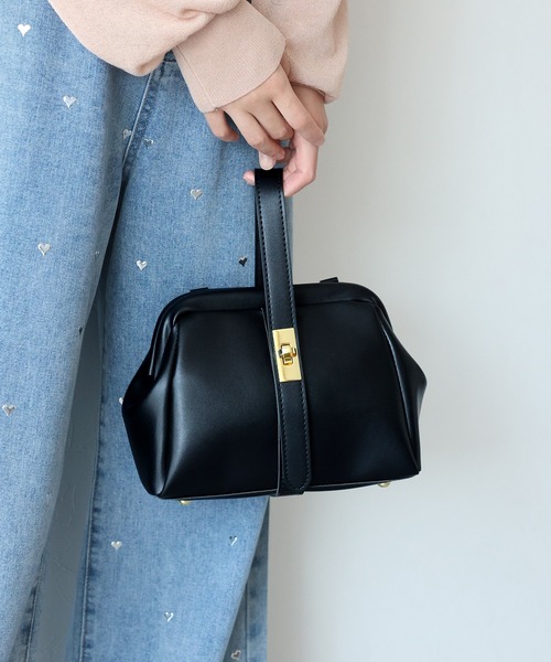 BLUEEAST（ブルーイースト）の「ワンハンドルがま口バッグ（ハンドバッグ・レディース・ブラウン/ブラック・FREE）」の7枚目の写真