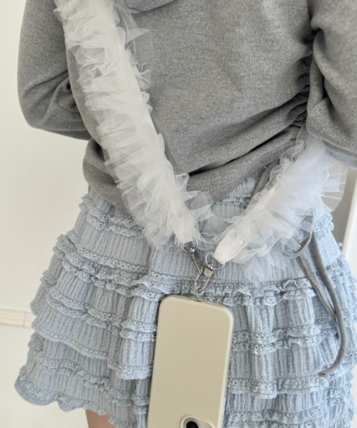 Loueme(ルエム)の「【7色展開】フリルチュールスマホショルダー/マルチショルダーストラップ(スマホグッズ・レディース・アイボリー/ブラック/ライトブルー/グレー/ホワイト/ピンク/ライトグリーン・FREE)」の14枚目の写真