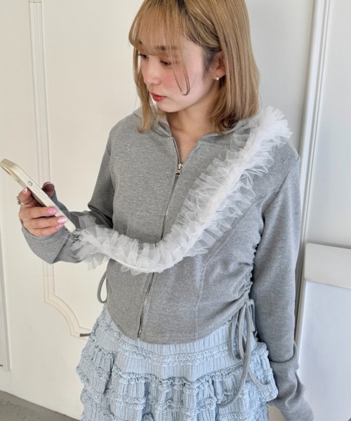 Loueme(ルエム)の「【7色展開】フリルチュールスマホショルダー/マルチショルダーストラップ(スマホグッズ・レディース・アイボリー/ブラック/ライトブルー/グレー/ホワイト/ピンク/ライトグリーン・FREE)」の16枚目の写真