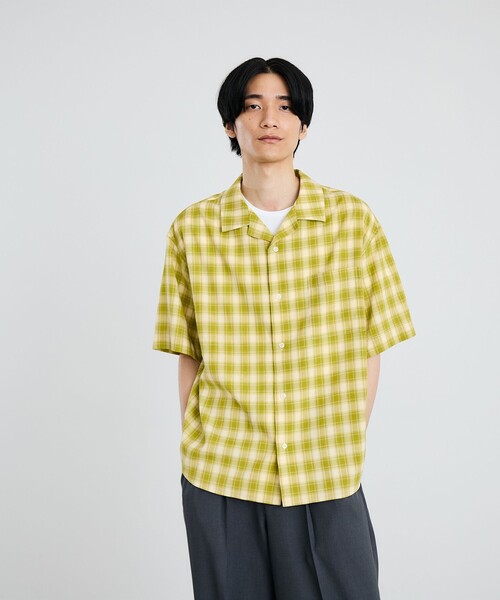 City Ambient Products（シティアンビエントプロダクツ）の「City Ambient Products: オープン カラー オンブレ チェック シャツ（シャツ/ブラウス・メンズ・ライトオリーブ/ブラック/ライトブルー・SMALL/MEDIUM/LARGE）」の2枚目の写真