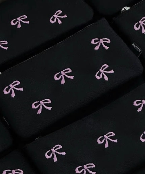 E&C closet…（イーアンドシークローゼット）の「リボン刺繍スリムペンケース（ポーチ・レディース・ブラック・FREE）」の22枚目の写真