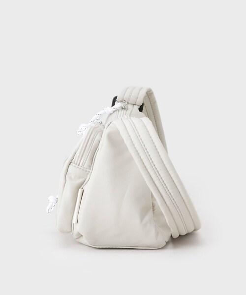 THE SHOP TK （ザ ショップ ティーケー ）の「立体多ポケットミニショルダーバッグ（ショルダーバッグ・レディース・ブラック/グレー・00）」の5枚目の写真