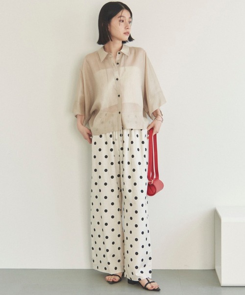Doux archives(ドゥアルシーヴ)の「シアーチンツドルマンシャツ(シャツ/ブラウス・レディース・ブラック/ブルーグリーン/ベージュ・FREE)」の14枚目の写真