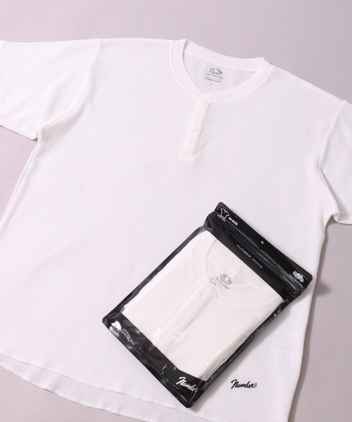 FRUIT OF THE LOOM(フルーツオブザルーム)の「(GA)【FTL×NUMBER(N)INE】【パックT】ワッフル ラウンドヘム ヘンリーネック Tシャツ(Tシャツ/カットソー・メンズ・ブラック/杢グレー/オフホワイト・L/M/XL)」の1枚目の写真