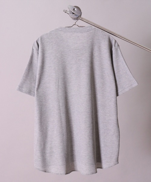 FRUIT OF THE LOOM(フルーツオブザルーム)の「(GA)【FTL×NUMBER(N)INE】【パックT】ワッフル ラウンドヘム ヘンリーネック Tシャツ(Tシャツ/カットソー・メンズ・ブラック/杢グレー/オフホワイト・L/M/XL)」の16枚目の写真
