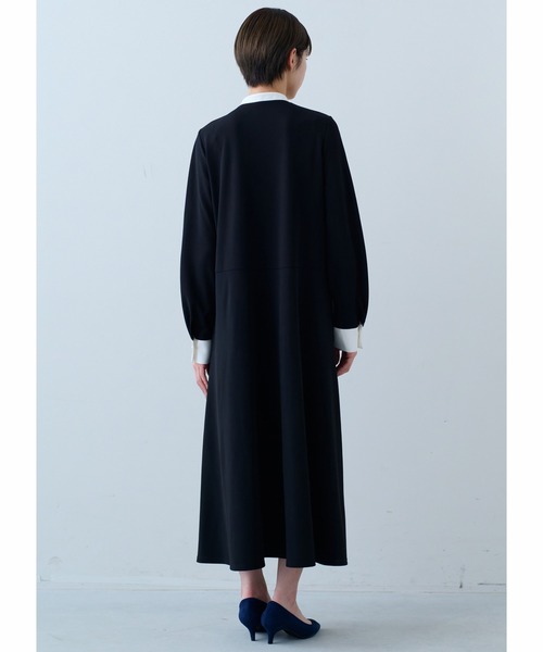 IEDIT（イディット）の「ＩＥＤＩＴ　ブローチ付きバイカラーワンピース〈ブラック〉（ワンピース・レディース・ブラック・M/L/LL/3L/MP/S/4L）」の4枚目の写真