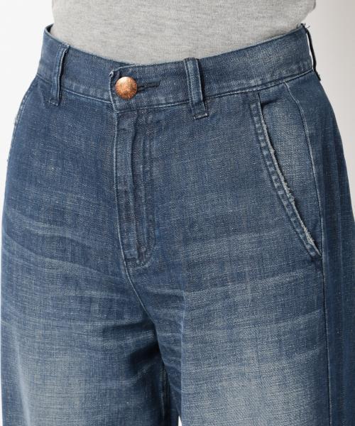 23区（ニジュウサンク）の「23区denimウォッシュドスラブデニム ワイドパンツ（デニムパンツ・レディース・ダルブルー系・48/46/50/44）」の6枚目の写真