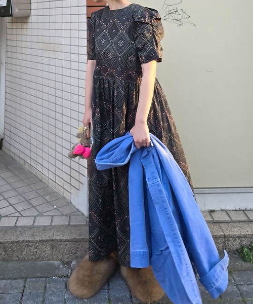 Alley Tokyo(アリートーキョー)の「古着っぽワンピ(ワンピース・レディース・ブラック/ブルー/ミント/ピンク/ホワイト系/サックスブルー/ブラック系/イエロー・FREE)」の4枚目の写真