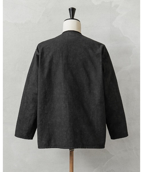 MILITARY(ミリタリー)の「実物 新品 デッドストック ロシア軍 70s ヘンリーネック スリーピングシャツ UNEVEN DYEING(シャツ/ブラウス・メンズ・ブラック・54/58)」の5枚目の写真