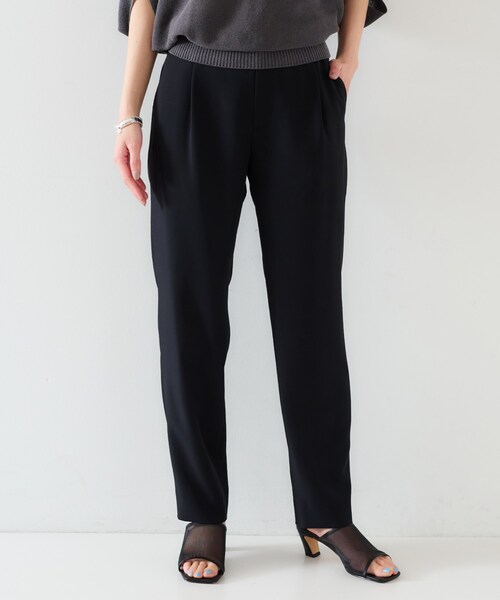 UNTITLED（アンタイトル）の「【オンオフ/ストレッチ】ツイルテーパードパンツ（その他パンツ・レディース・オフホワイト/ブラック/ブラウン系その他/ナチュラル・00/01/02/03/04/42/44/46/48/50）」の2枚目の写真