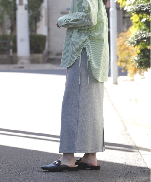 Right-on（ライトオン）の「【HONEYSUCKLE ROSE】リブタイトスカート（スカート・レディース・ダークグレー/グレー/ライトグレー/ブラック・M/L）」の5枚目の写真