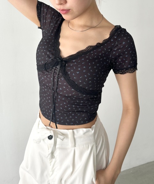 セール】カップ付き小花柄レーストップス（Tシャツ/カットソー