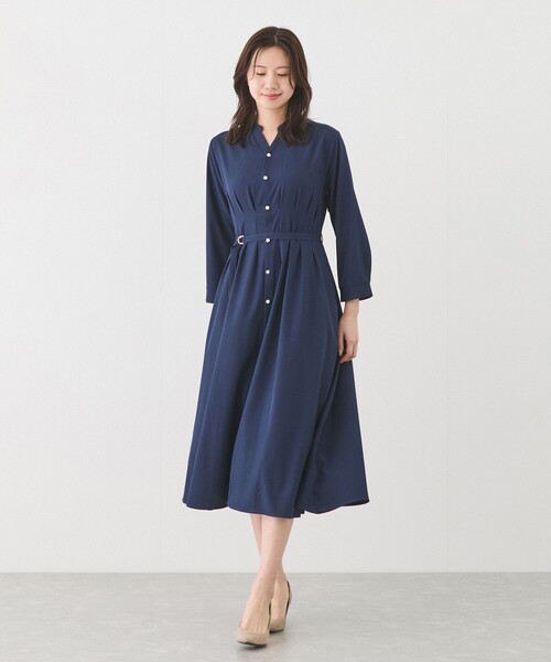 Jayro（ジャイロ）の「無地タック入り前開きワンピース（ワンピース・レディース・ライトグレー/ベージュ/ネイビー・M）」の4枚目の写真