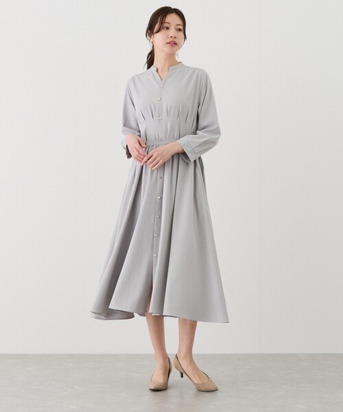 Jayro（ジャイロ）の「無地タック入り前開きワンピース（ワンピース・レディース・ライトグレー/ベージュ/ネイビー・M）」の9枚目の写真