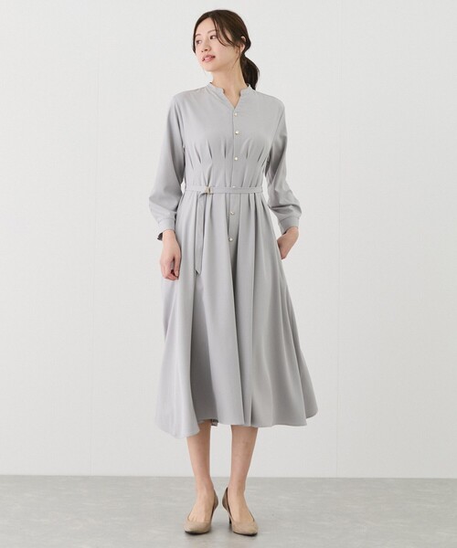 Jayro（ジャイロ）の「無地タック入り前開きワンピース（ワンピース・レディース・ライトグレー/ベージュ/ネイビー・M）」の10枚目の写真
