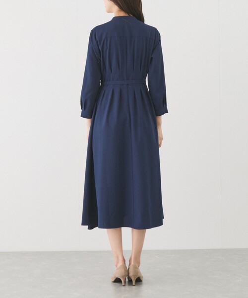 Jayro（ジャイロ）の「無地タック入り前開きワンピース（ワンピース・レディース・ライトグレー/ベージュ/ネイビー・M）」の20枚目の写真