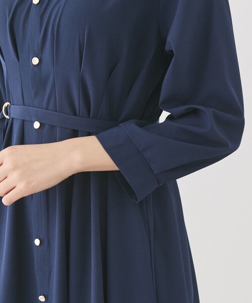 Jayro（ジャイロ）の「無地タック入り前開きワンピース（ワンピース・レディース・ライトグレー/ベージュ/ネイビー・M）」の22枚目の写真