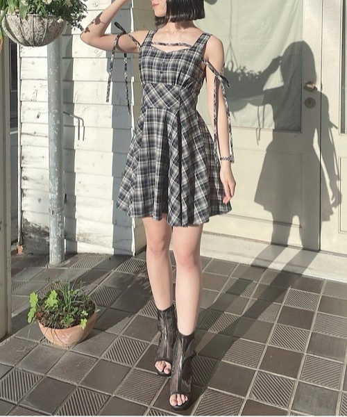 NOMAE（ノーマエ）の「アームリボン2wayミニワンピース（ワンピース・レディース・ブルー系その他/ブラック/グレー/ブラック系その他・FREE）」の4枚目の写真