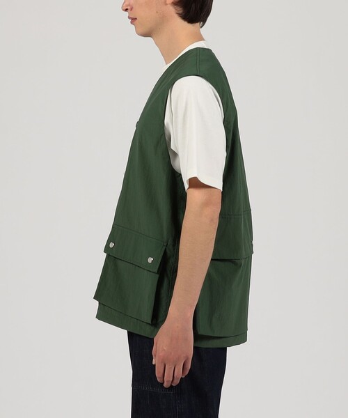 TOMORROWLAND HOME(トゥモローランドホーム)の「KEIMEN NYLON VEST(ベスト・メンズ・カーキ・FREE)」の11枚目の写真