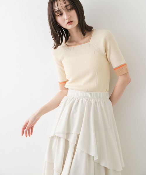 SENSE OF PLACE by URBAN RESEARCH（センスオブプレイスバイアーバンリサーチ）の「スクエアネックバイカラーコンパクトセーター（ニット/セーター・レディース・ブラック/グリーン/アイボリー・ONE）」の17枚目の写真