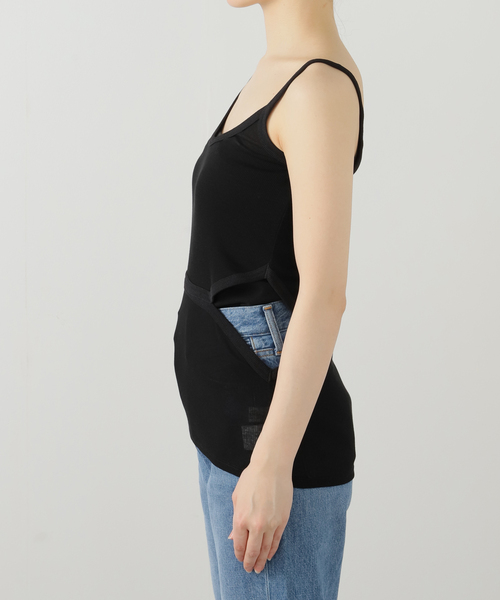 FUMIE TANAKA(フミエタナカ)の「【FUMIE TANAKA(フミエタナカ)】diamoud cut cami:キャミソール(キャミソール・レディース・カーキ/ブラック・2)」の6枚目の写真