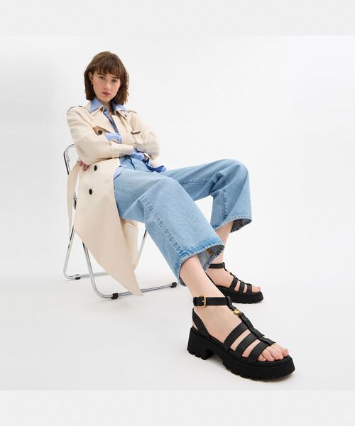 スカルプテッド C プラットフォーム フィッシャーマン サンダル