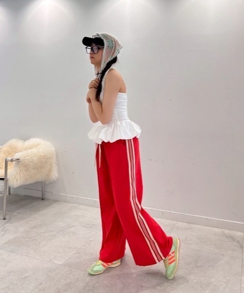 ipugo(イプゴ)の「ipugo/イプゴ バルーンホルダーネック タンクトップ 秋物 秋服 2026年秋冬(タンクトップ・レディース・ホワイト/ブラック・FREE)」の11枚目の写真