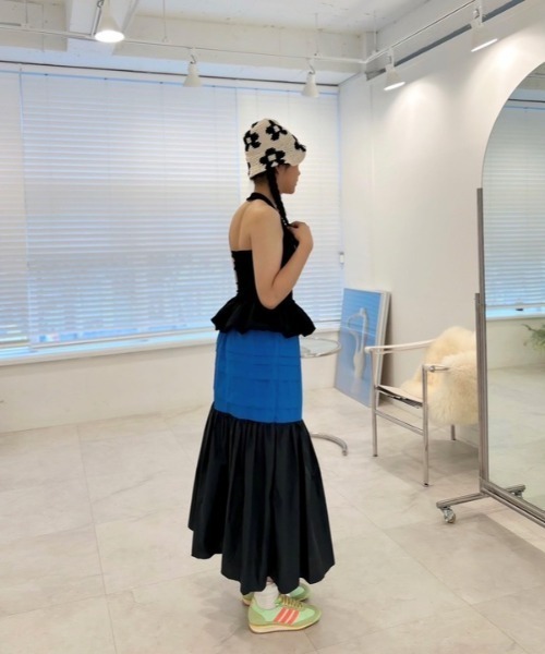 ipugo(イプゴ)の「ipugo/イプゴ バルーンホルダーネック タンクトップ 秋物 秋服 2026年秋冬(タンクトップ・レディース・ホワイト/ブラック・FREE)」の18枚目の写真