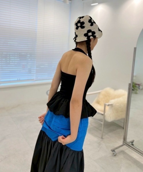 ipugo(イプゴ)の「ipugo/イプゴ バルーンホルダーネック タンクトップ 秋物 秋服 2026年秋冬(タンクトップ・レディース・ホワイト/ブラック・FREE)」の16枚目の写真