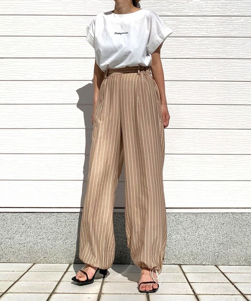 Q（キュー）の「裾ドロストストレートパンツ（その他パンツ・レディース・ベージュ系その他/チャコールグレー・MEDIUM）」の17枚目の写真