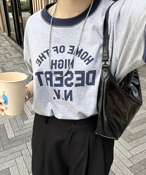 DISCOAT(ディスコート)の「【ユニセックス】アソートロゴプリントリンガーTシャツ(Tシャツ/カットソー・レディース・チャコールグレー/ライトグレー/ベージュ・SMALL/MEDIUM)」の14枚目の写真
