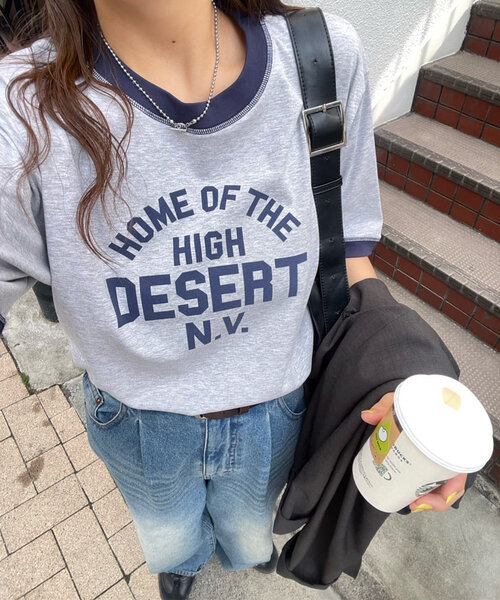 DISCOAT(ディスコート)の「【ユニセックス】アソートロゴプリントリンガーTシャツ(Tシャツ/カットソー・レディース・チャコールグレー/ライトグレー/ベージュ・SMALL/MEDIUM)」の17枚目の写真