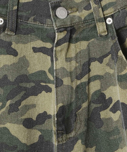 3.3 Field Trip （3.3フィールドトリップ）の「3.3 Field Trip／カーゴバミューダパンツ（カーゴパンツ・メンズ・チャコール/カーキ/ブラック・LARGE/MEDIUM）」の16枚目の写真