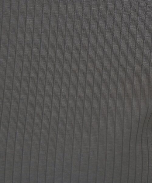 index(インデックス)の「《7色展開/XS-LLサイズ》ボートネックリブトップス【UV/洗濯機洗い可】(Tシャツ/カットソー・レディース・オフホワイト/チャコールグレー/ナチュラル/ピンク系/ネイビー/ボルドー/ブラウン系その他・34/36/38/40/42)」の16枚目の写真