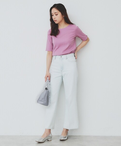 Vネックリブ　デザイントップス[１色展開] Bshop｜Gymphlex | ラインリブ Vネック半袖プルオーバー WOMEN
