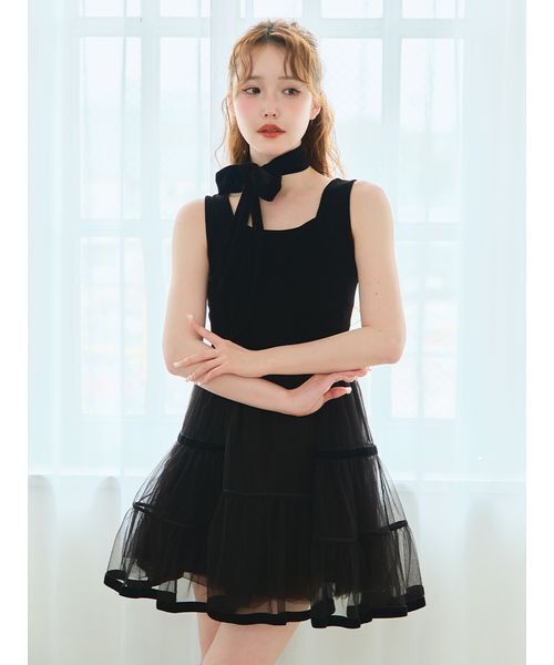 Stylevoice for xxx(スタイルヴォイスフォー)の「<木村りかこさんコラボ>リボン付きベロアチュールドッキングミニワンピース(ワンピース・レディース・ブラック・FREE)」の1枚目の写真