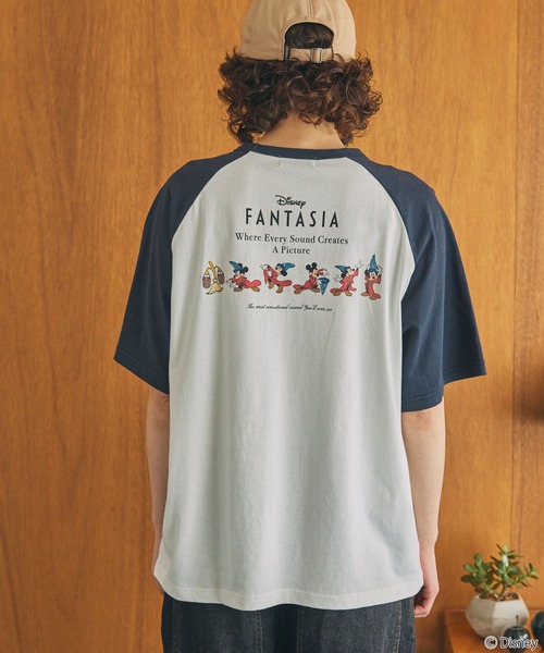 Disney（ディズニー）の「【Disney】ディズニー / FANTASIA /ミッキーマウス / ファンタジア / 別注グラフィックプリント半袖Tシャツ（Tシャツ/カットソー・レディース・ブラック系/チャコールグレー/スミクロ/ネイビー・FREE）」の14枚目の写真