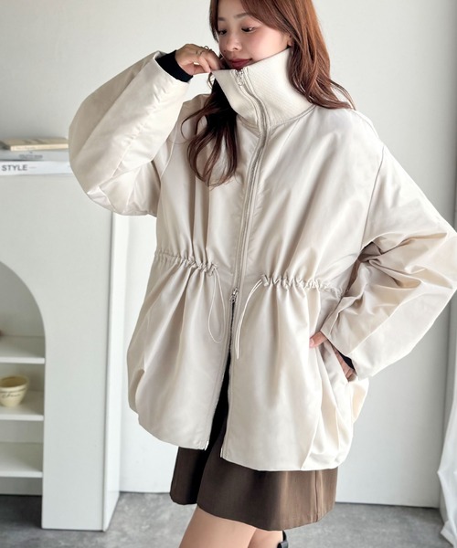 classicalelf（クラシカルエルフ）の「春まで活躍！衿リブ ハイネック ダブルジップ バルーン 軽量中綿コート(オーバーサイズ)（ダウンジャケット/コート・レディース・ブラック/アイボリー・LARGE/MEDIUM/SMALL/X-LARGE）」の3枚目の写真