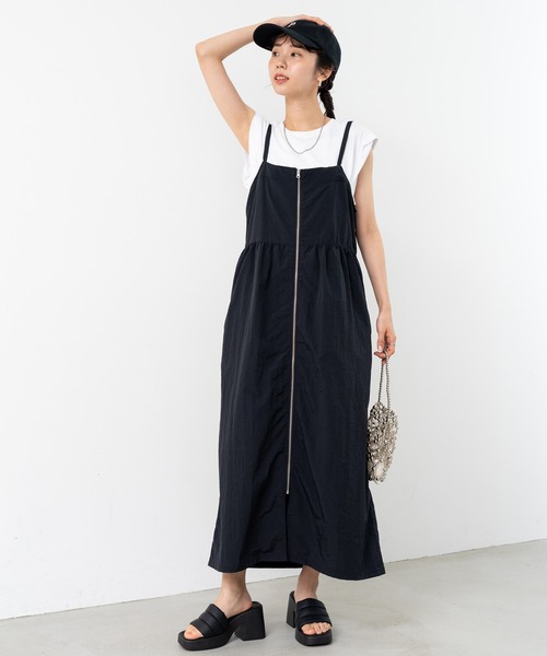 セール】【ANNA LUNA】 フロントジップ が アクセント の ナイロン