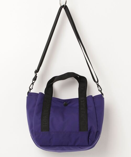 THE NORTH FACE PURPLE LABEL（ザ ノースフェイス パープルレーベル）の「THE NORTH FACE PURPLE LABEL CORDURA Nylon Shoulder Tote Bag / ザ・ノース・フェイス パープルレーベル コーデュラ ナイロン ショルダー トート バッグ（トートバッグ・メンズ・ブラック/パープル・ONE SIZE）」の3枚目の写真