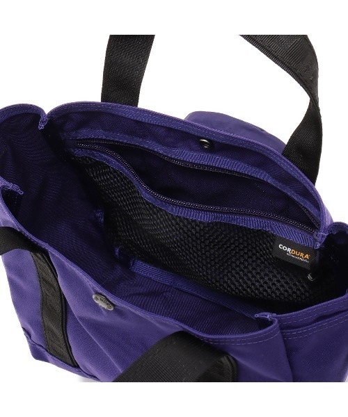 THE NORTH FACE PURPLE LABEL（ザ ノースフェイス パープルレーベル）の「THE NORTH FACE PURPLE LABEL CORDURA Nylon Shoulder Tote Bag / ザ・ノース・フェイス パープルレーベル コーデュラ ナイロン ショルダー トート バッグ（トートバッグ・メンズ・ブラック/パープル・ONE SIZE）」の9枚目の写真