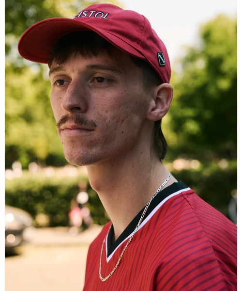 F.C.Real Bristol(エフシーレアルブリストル)の「INTERSTATE STADIUM TOUR 6P CAP(キャップ・メンズ・レッド/ベージュ/ネイビー/ブラック・FREE)」の5枚目の写真